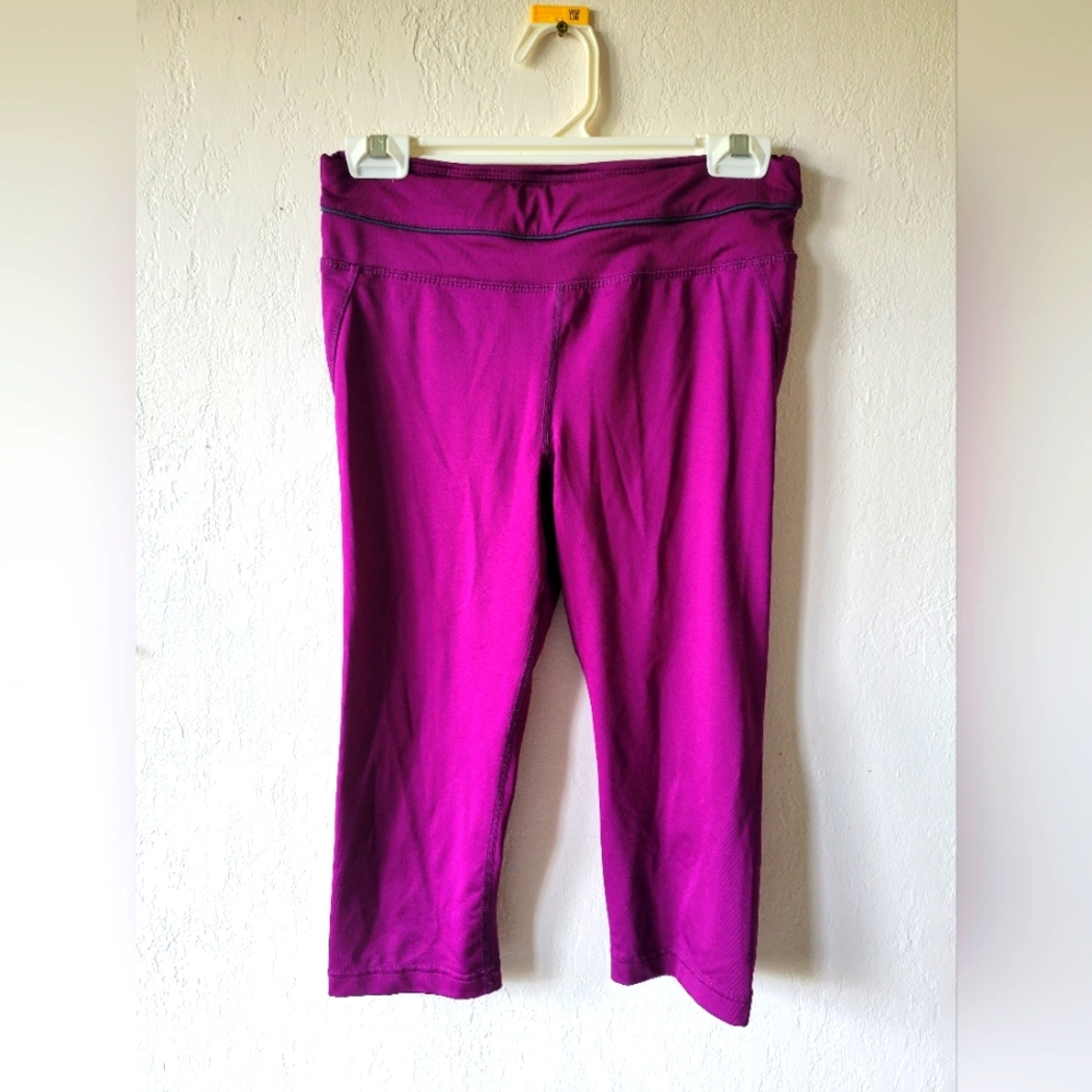 Danskin Now capris